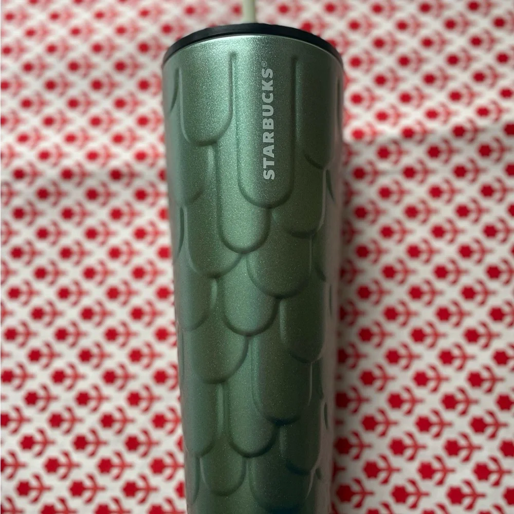 Starbucks 2022 Stainless Steel Mermaid Scales Venti 24 oz Tumbler Green NWT